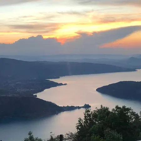 Au Calme Avec Vue Sur Les Montagnes. Appartamento Sévrier